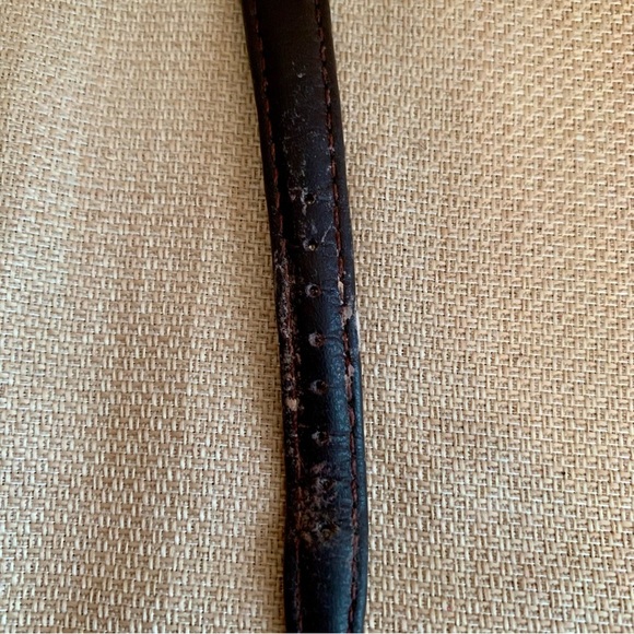 TIMEX Women's Vintage K8 Goldtone Watch - Picture 8 of 9